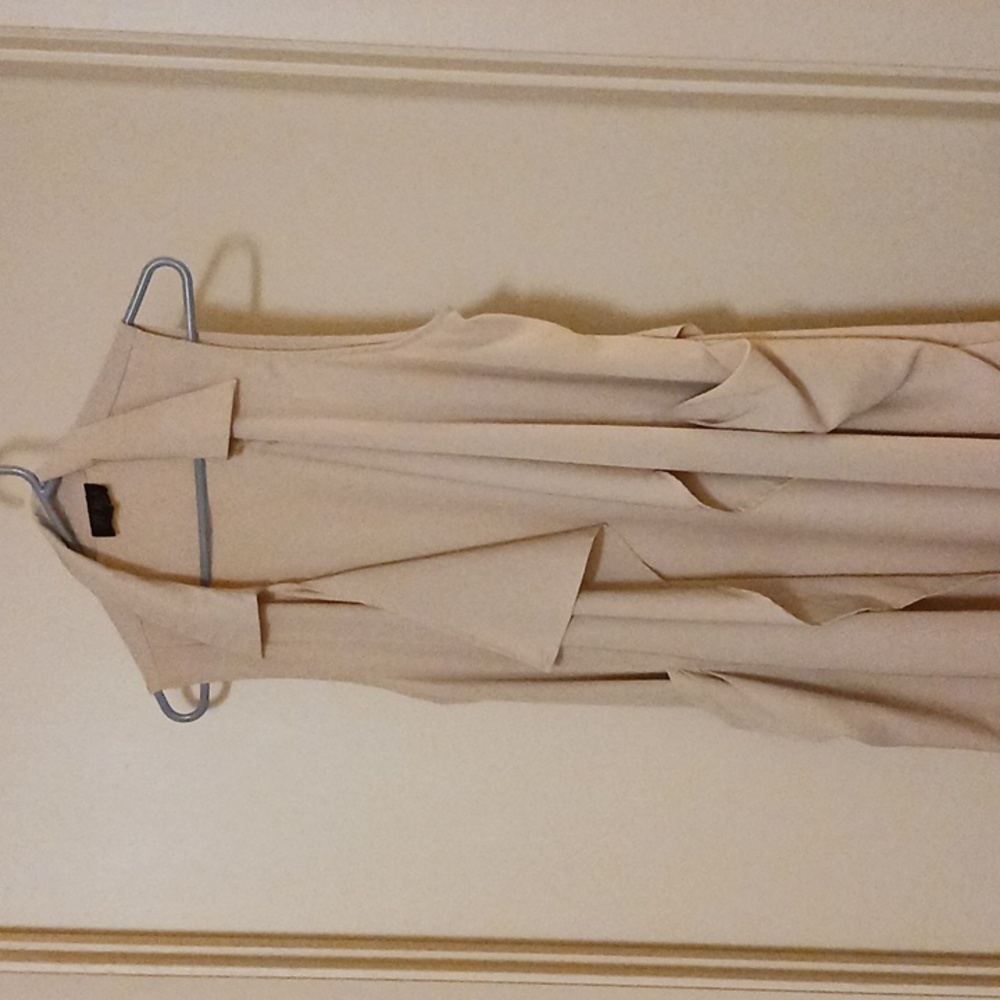 Soft & silky lightweight material feels wonderful against your skin!